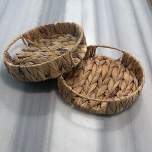 Wicker Woven Hyancinth Round Tray Set of 2